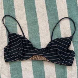 ❌ SOLD ❌ ACACIA Manhattan Top (M)